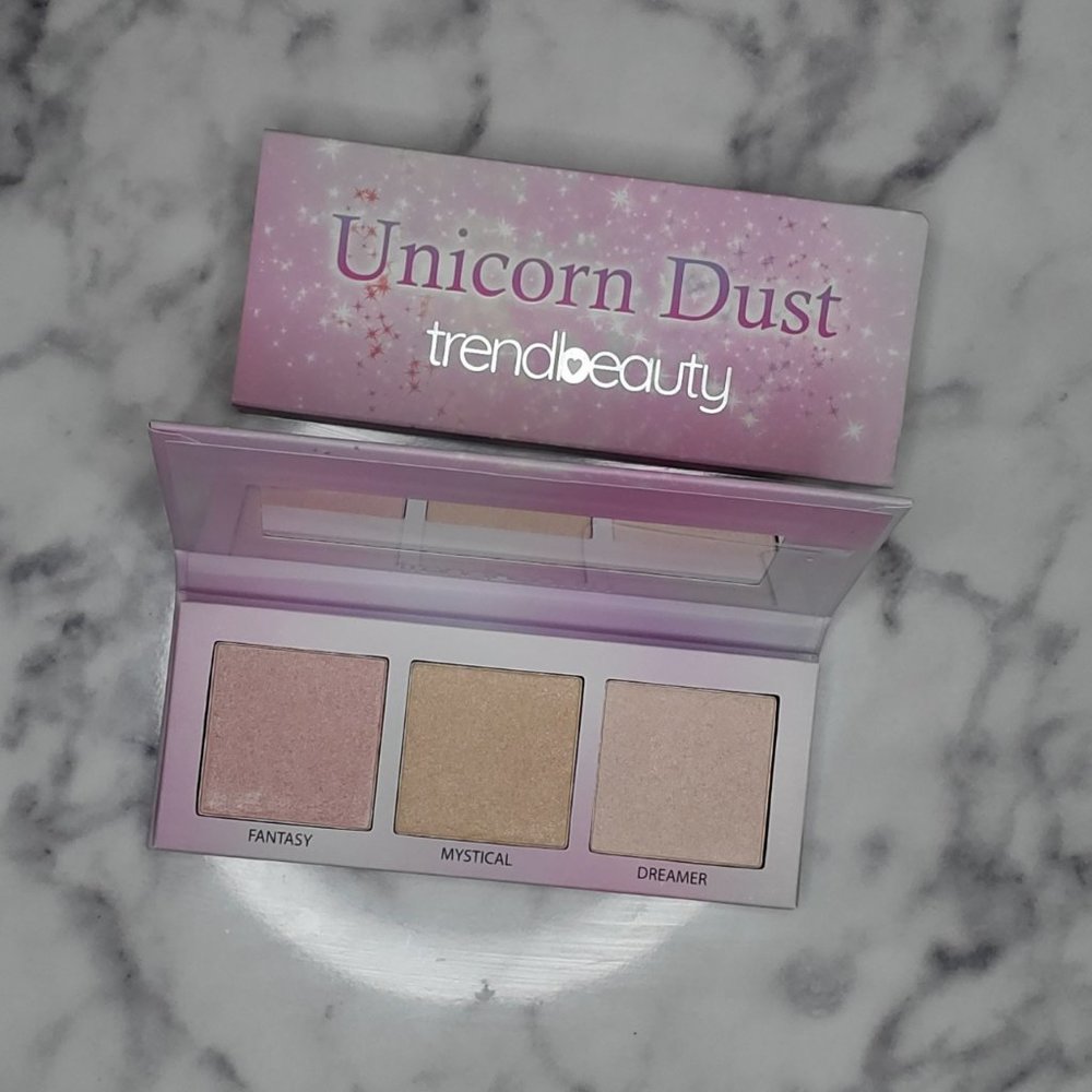 Unicorn Dust Highlighter Trio